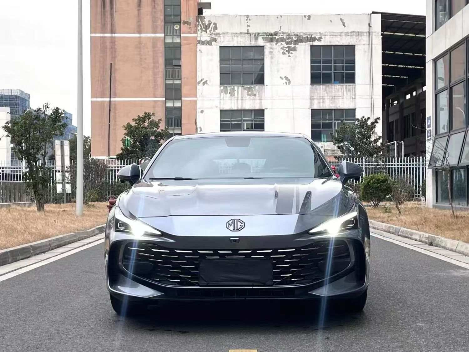 2023 MG 7 1.5T