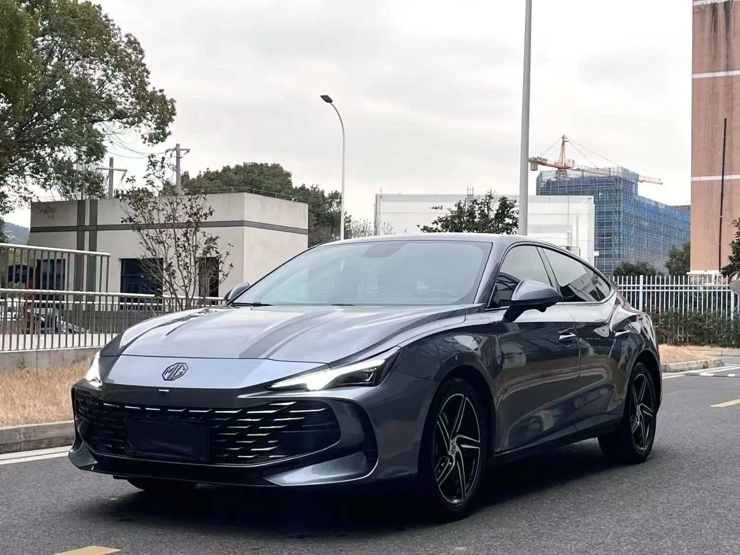 2023 MG 7 1.5T