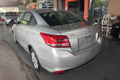 2017 Toyota Yaris L