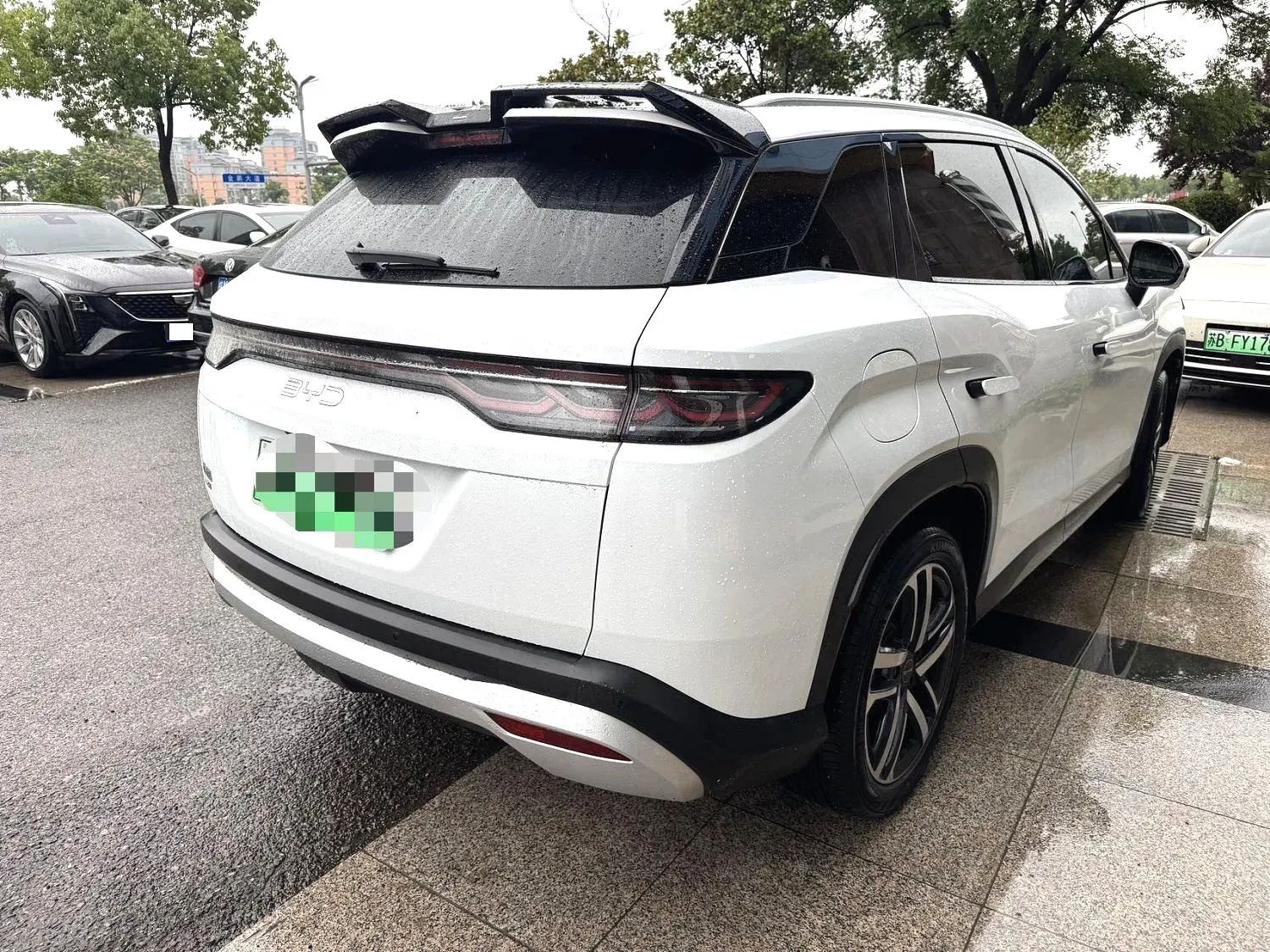 2024 BYD Song L DM-i 112k