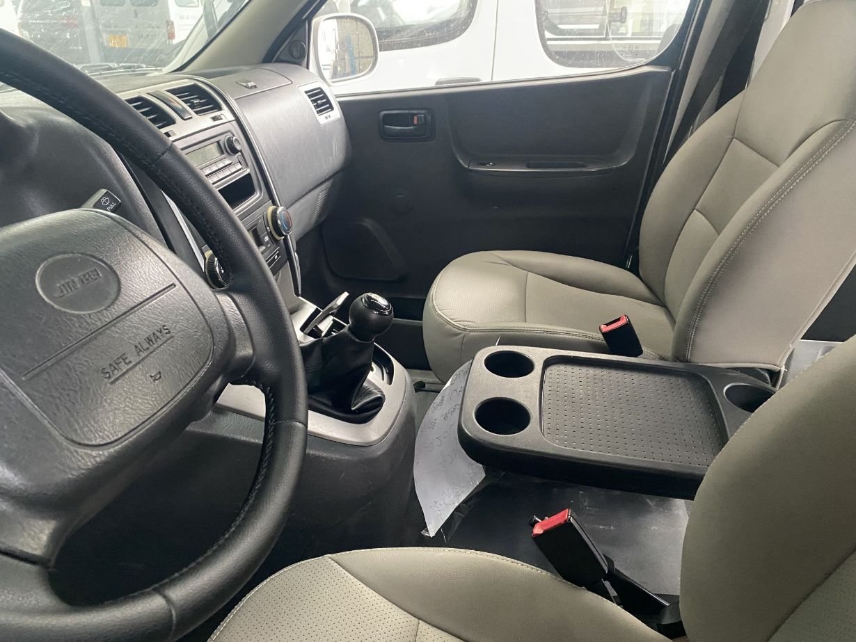 2020 Jinbei Toyota Hiace Bus