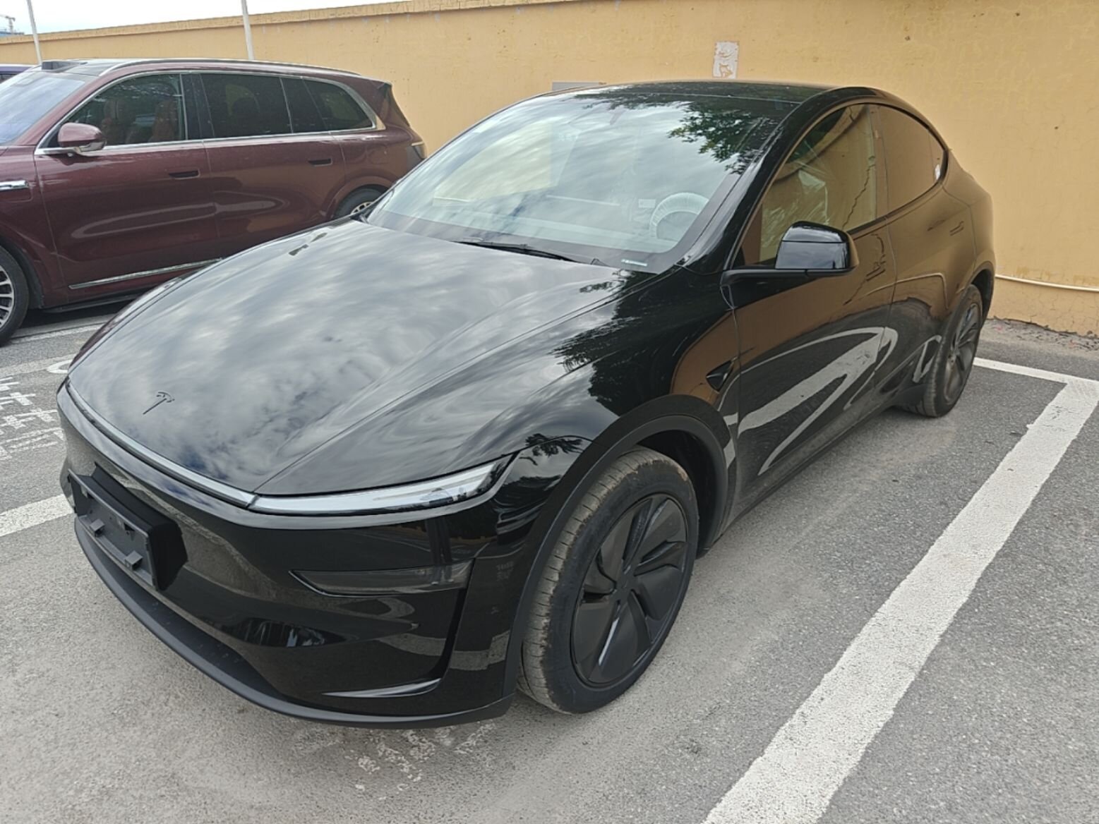 Tesla Model Y Rear Drive Model