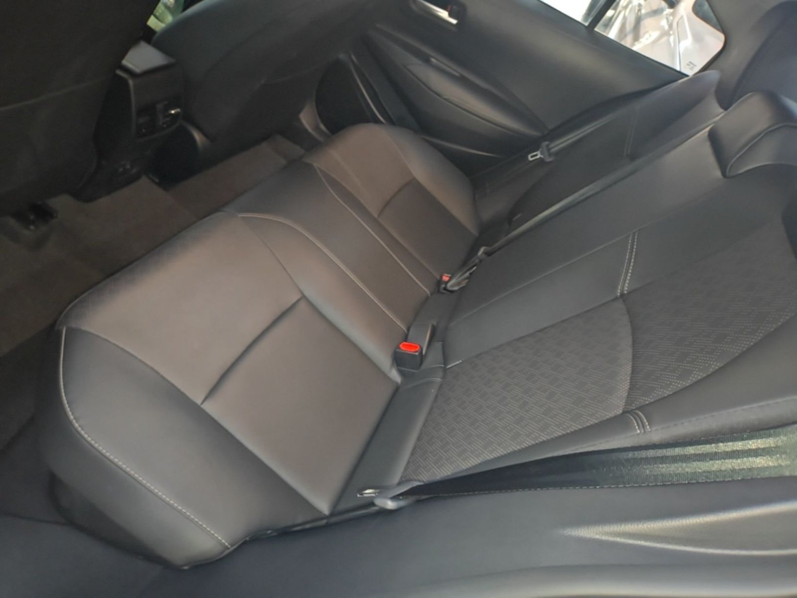 2024 Toyota Corolla 1.8L Hybrid