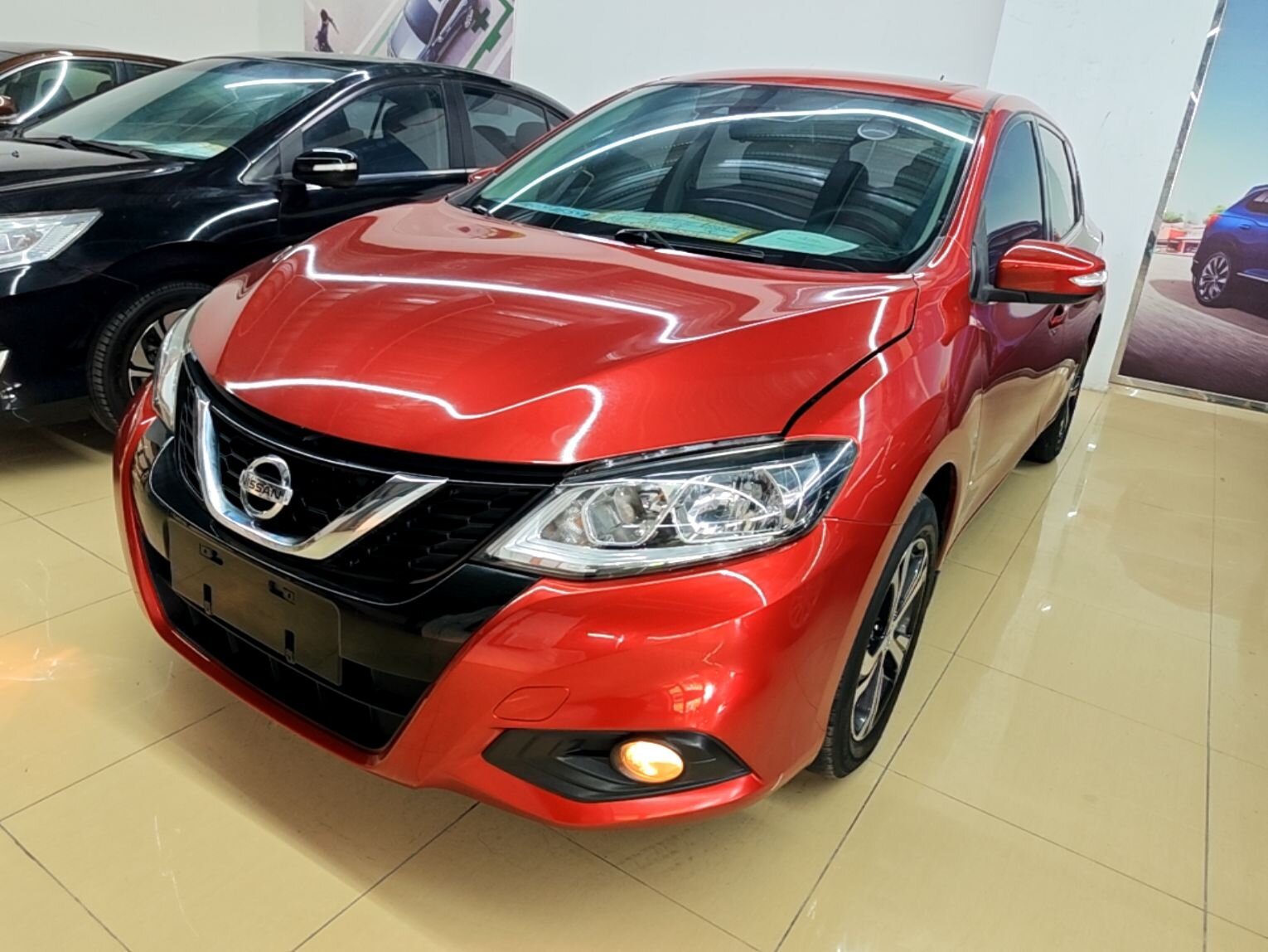 2016 Nissan Tiida 1.6L CVT Hatchback