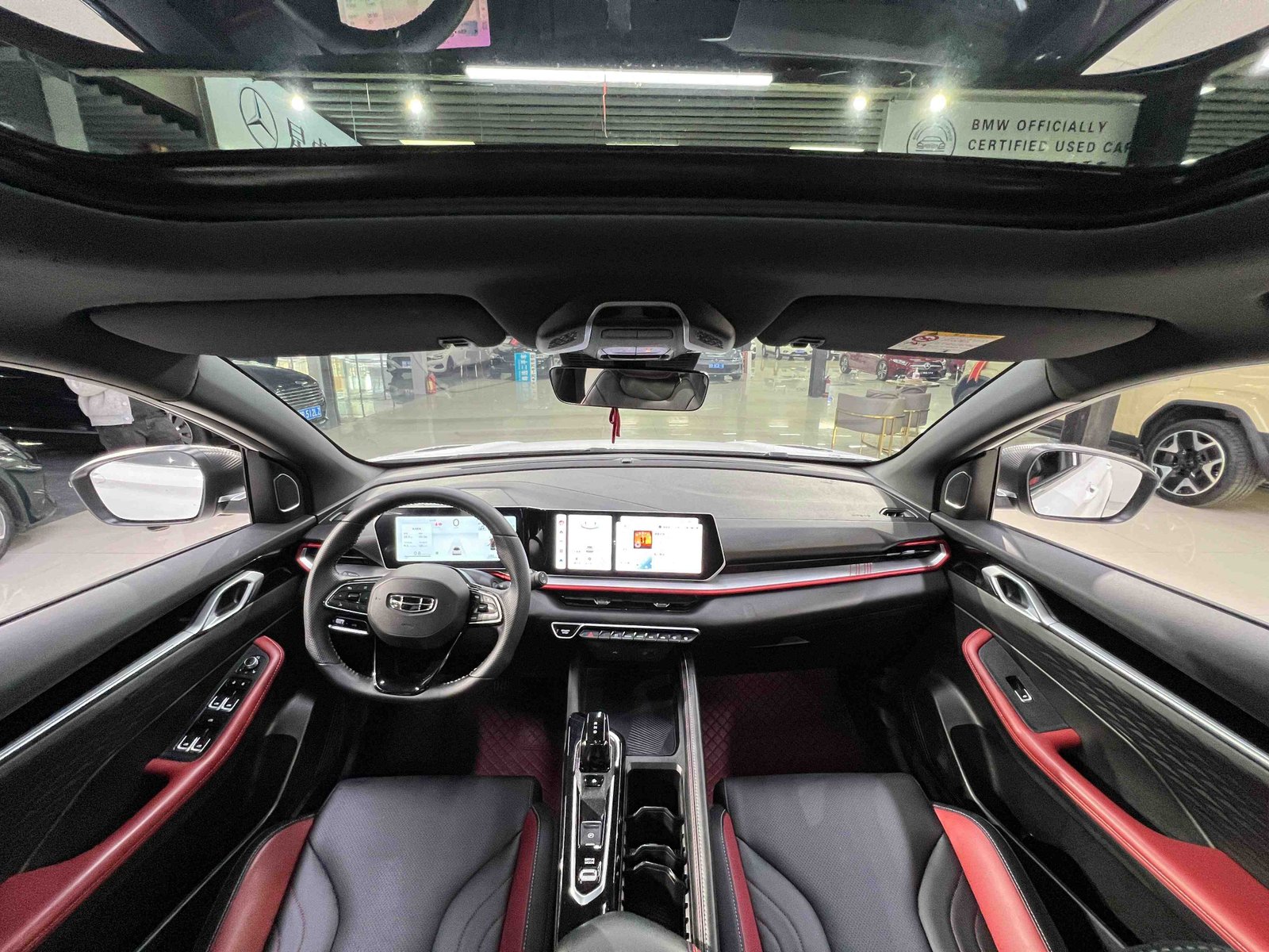2022 Geely Coolray 1.5TD