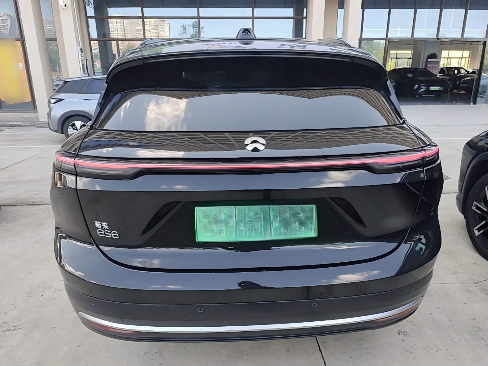2023 NIO ES6